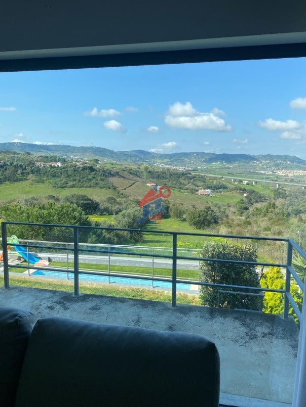 Moradia Isolada nas Cardosas