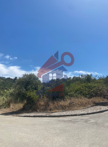 Terreno em Cheleiros